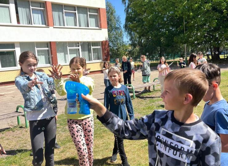 Akcija „Pūsk muilo burbulus, o ne tabako dūmus“