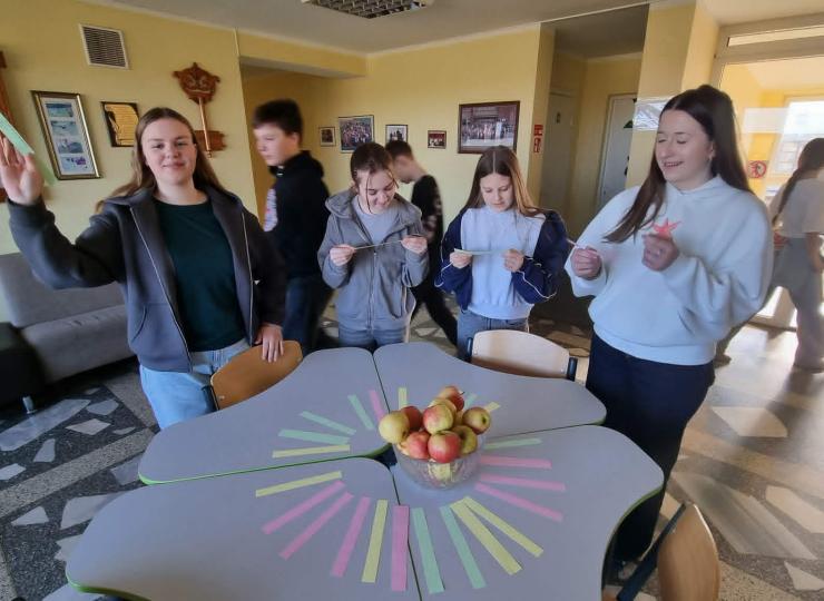 Viktorina „Sveiko maisto paslaptys“ Elekrėnų sav. Kietaviškių progimnazijoje