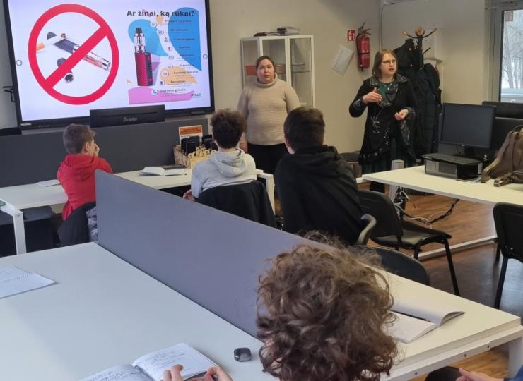 Integruota chemijos ir sveikatos pamoka Elektrėnų profesinio mokymo centre